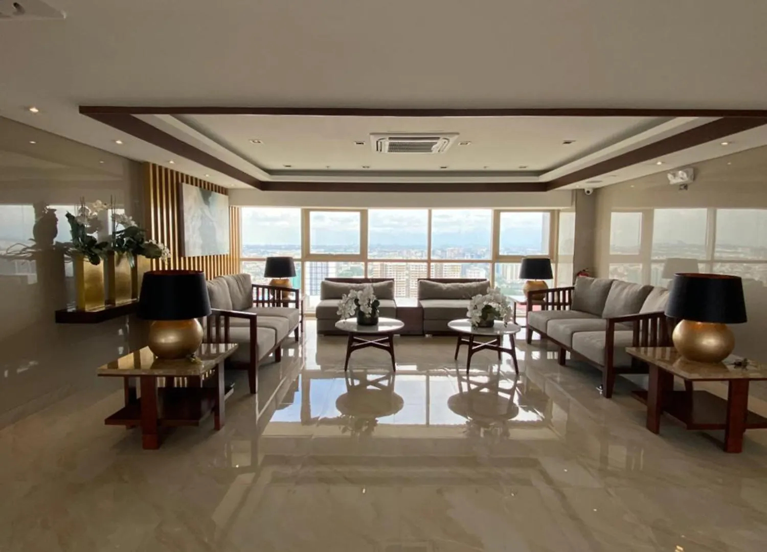 Apartment Coast Stay By J 41St Floor Penthouse 1Bedroom Manila